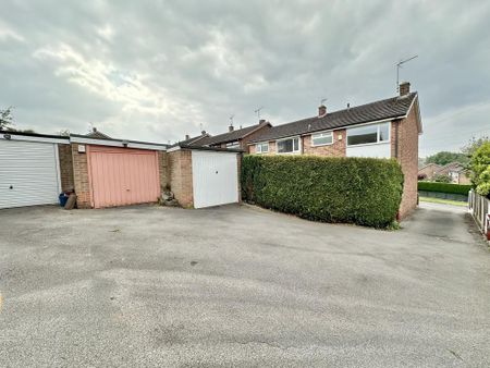 3 bedroom semi-detached house to rent - Photo 4