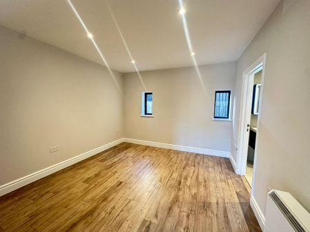 Flat to rent - Photo 3