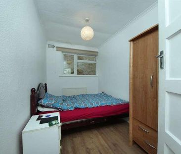 Carlisle Avenue, W3 - Photo 5