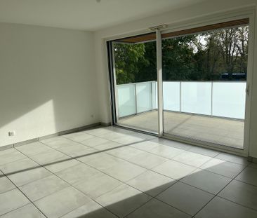 Location Appartement 3 pièces 63m² - Photo 1