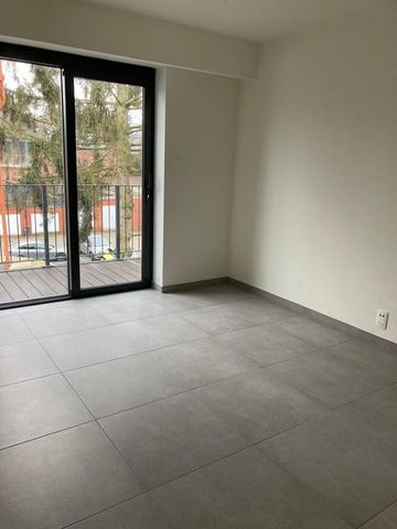 Appartement te huur - Foto 2