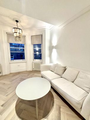 4 bedroom flat to rent - Photo 1