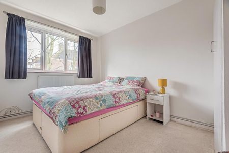 1 bedroom property to rent - Photo 3