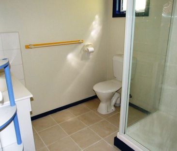 Self-contained unit with bills included! - Photo 2