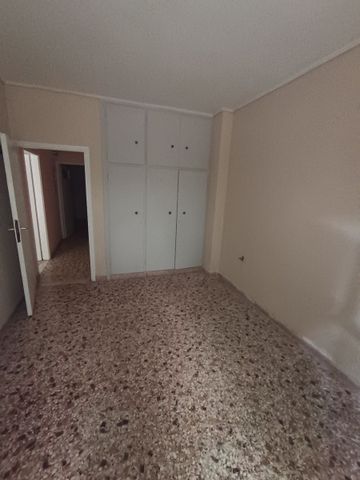 Διαμέρισμα για ενοικίαση Κέντρο (Αγιοι Ανάργυροι) - Photo 4
