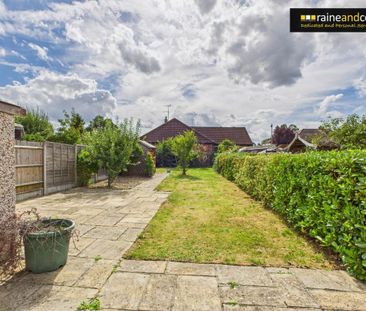 3 bedroom semi-detached house to rent - Photo 3