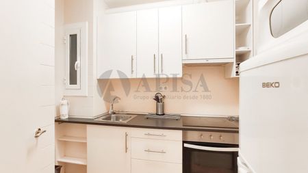 Piso de alquiler en Ramón Berenguer el Vell, El Raval - Photo 5