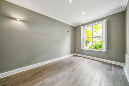 Hampton Court Crescent, East Molesey, KT8 - Photo 3