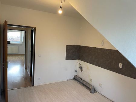 HELLE DG-WOHNUNG IN ZENTRALER LAGE !!! - Foto 3