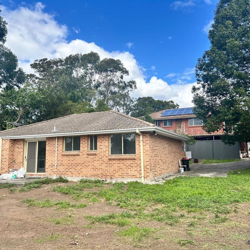 Doonside - Photo 1