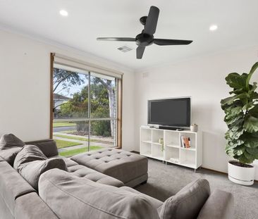 6 Eldridge Place, Belmont - Photo 2