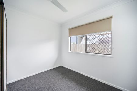 Charming Three Bedroom Home in Kelso - Photo 3