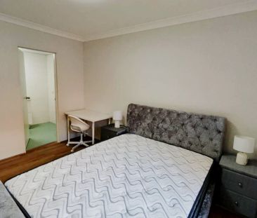 2 bed 2 bath-3 - Photo 5