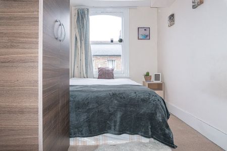 Room in a Shared Flat, Amazing Double Room In Brixton/Stock, SW9 - Photo 2