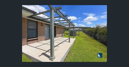 Modern Comfort in a Peaceful Cul-de-Sac - Photo 5