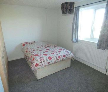 Bannister Drive, Forest Hall, Newcastle Upon Tyne, NE12 - Photo 2