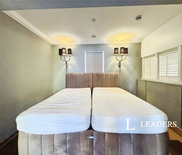 2 bedroom maisonette to rent Gardner Street, Brighton, East Sussex,... - Photo 3