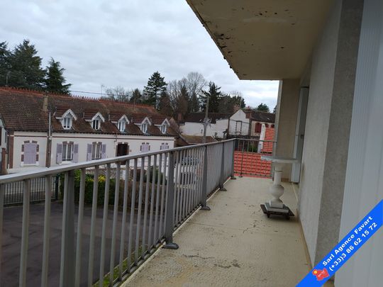 Location Appartement 4 pièces 85m² JOIGNY 89300 - Photo 1