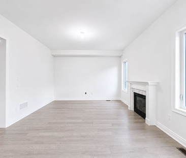 For Lease - 119 Prairie Rose Drive, Richmond Hill, Ontario - Photo 2