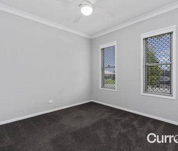 Near New in Morayfield Landing with Butlers Pantry - Photo 3