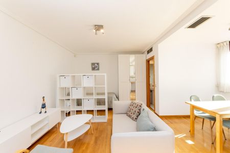 Estudio de alquiler en Vallehermoso - Photo 2