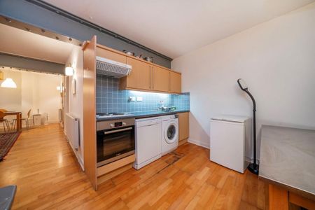 Studio to rent - Photo 3