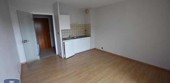 Location Appartement 1 pièce 21m² CHOLET 49300 - Photo 2