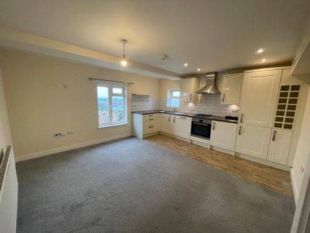 2 bedroom flat to rent - Photo 4