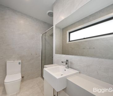 Spacious Three-Bedroom Retreat Moments from The Glen - Photo 6