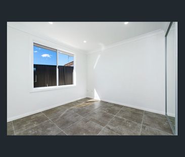 Modern Living - Photo 5