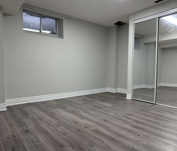 For Lease - 29 hollybush Street, Brampton, Ontario - Photo 6