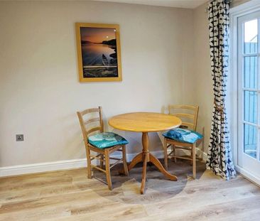 2 bedroom semi-detached house to rent - Photo 2