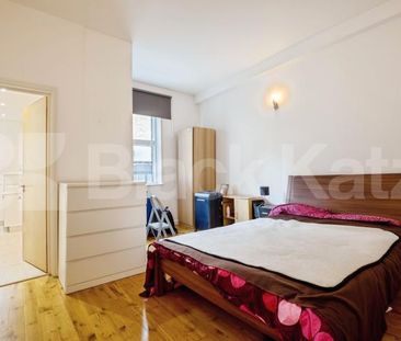 Warehouse style apartment moments from Borough High Street - Photo 5