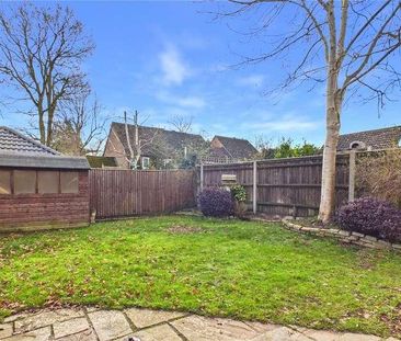 Marketing Card, Burdock Close, Burghfield Common, Reading, Berkshir... - Photo 1