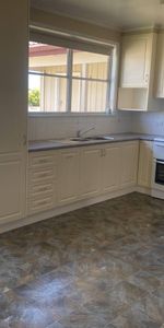 RENTAL IN TOORA - Photo 3