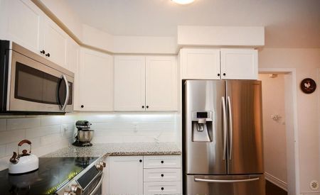 For Lease - 13 Colonel Frank Ching Crescent, Brampton, Ontario - Photo 4