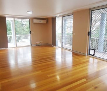 5/111 Frank Street, Labrador - Photo 6