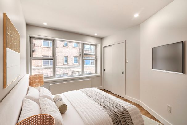 10 Rosemount Avenue - Photo 1