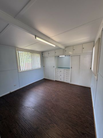 6 BLACKALL STREET, Revesby NSW 2212 - House For Rent | Domain - Photo 4