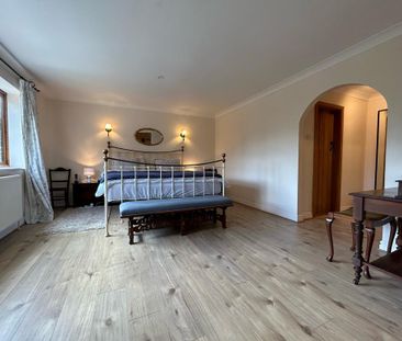 6 bedroom detached house to rent - Photo 6