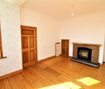 2 bedroom semi-detached house to rent - Photo 3