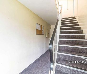Liebenrood Road, Reading, Berkshire, RG30 - Photo 2
