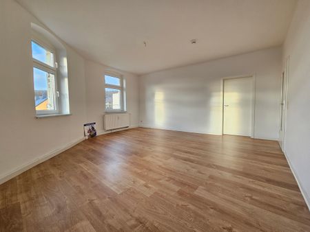 Großzügige 4,5 Zimmer Wohnung komplett renoviert - Foto 5