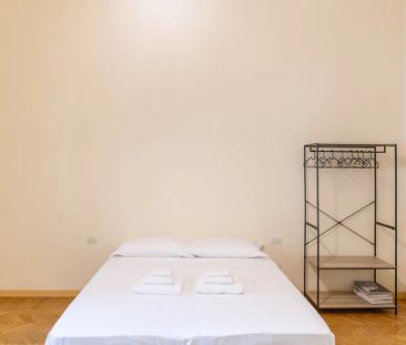 Via Camillo Benso di Cavour, Florence, Tuscany 50121 - Photo 6