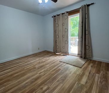 For Lease - 154 Weber Street Unit# Main, Waterloo, Ontario - Photo 2