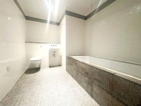 Express Networks 3, 6 Oldham Road, Ancoats, Manchester City Centre, M4 5DB - Photo 4