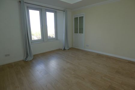 Property to let in Dundee - Photo 4