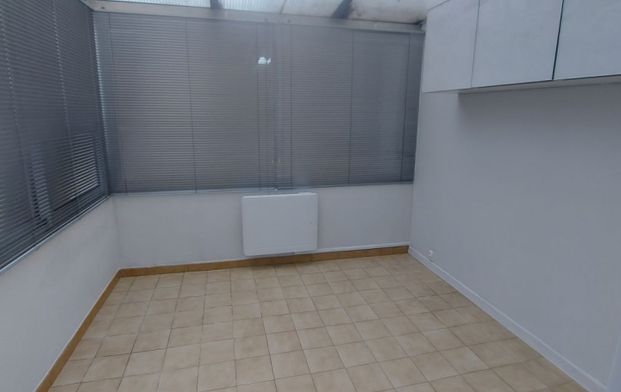 Location Appartement P2 Véranda et Terrasse Simiane-collongue - Photo 1