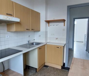 Location Appartement 2 pièces 67m² CAMBRAI 59400 - Photo 4