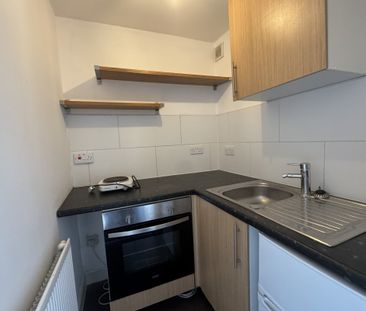 Stoke Road, AYLESBURY - Photo 3